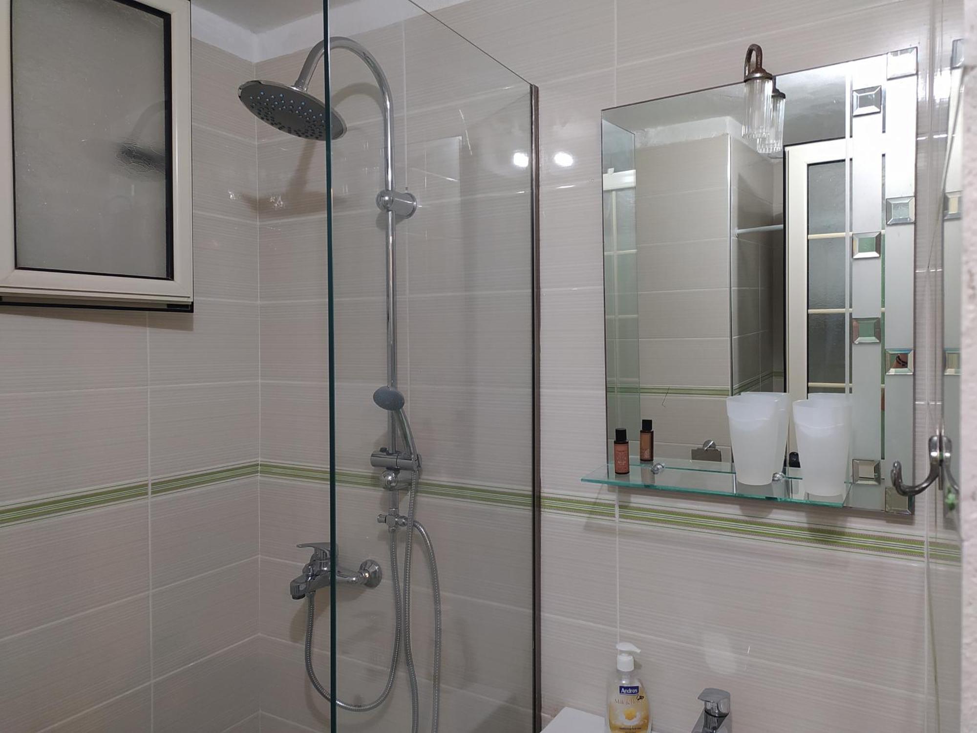Retzos Rooms Himare Eksteriør bilde