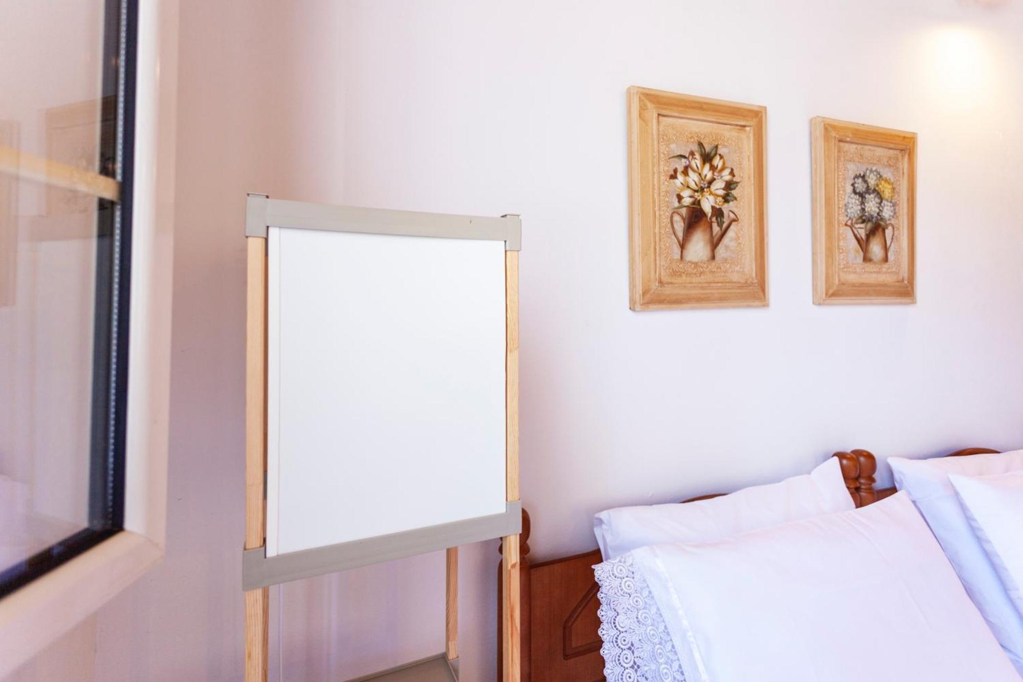 Retzos Rooms Himare Eksteriør bilde